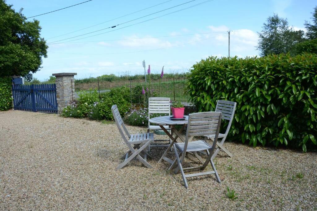 Petite Maison Bretonne Pour 4 Personnes Plounerin エクステリア 写真